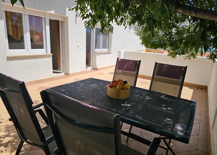 Guest house Pataca 3*